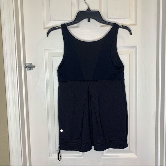 Lululemon Run Ta Ta Topper Tank Top Black Luxtreme Drawstring Waist Size 8 - Picture 7 of 8